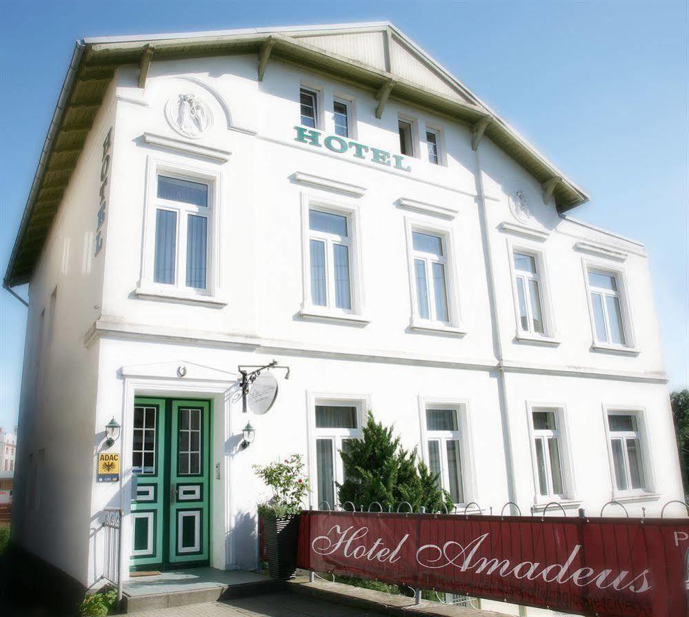 艾玛扎特拜耳酒店 什未林 外观 照片